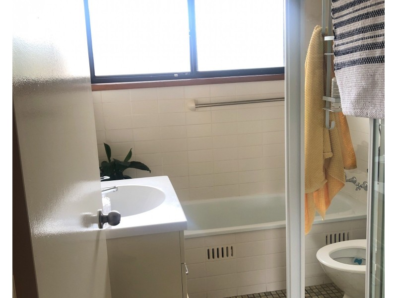 1/65 Fourth Street, Adamstown NSW 2289