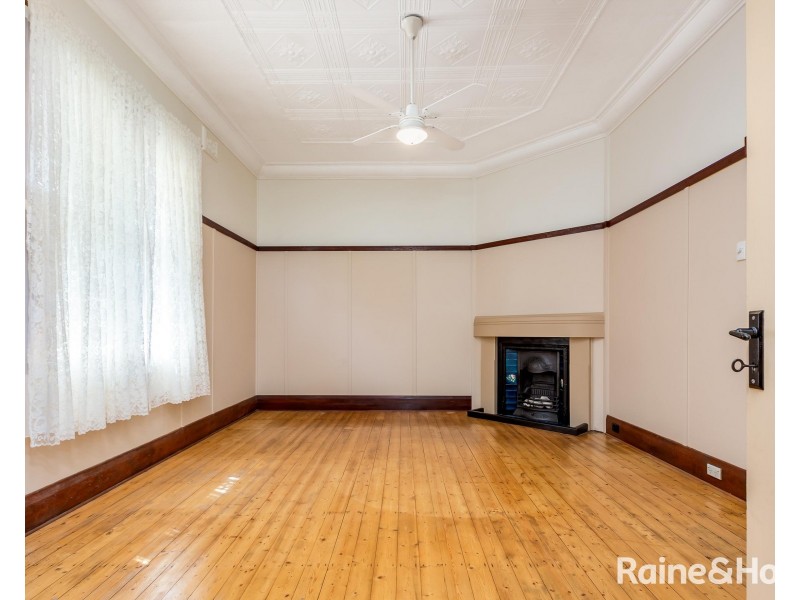 19 Condon Avenue, Cessnock NSW 2325