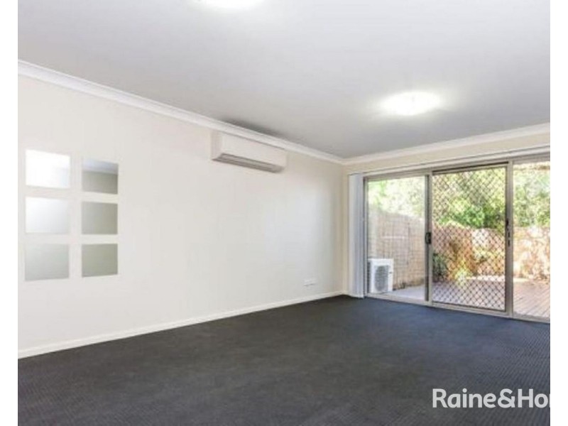 23/24 Crebert Street, Mayfield East NSW 2304