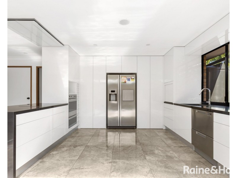 47 Parklea Avenue, Croudace Bay NSW 2280