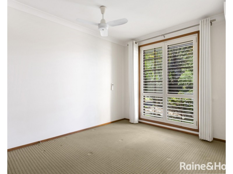 47 Parklea Avenue, Croudace Bay NSW 2280