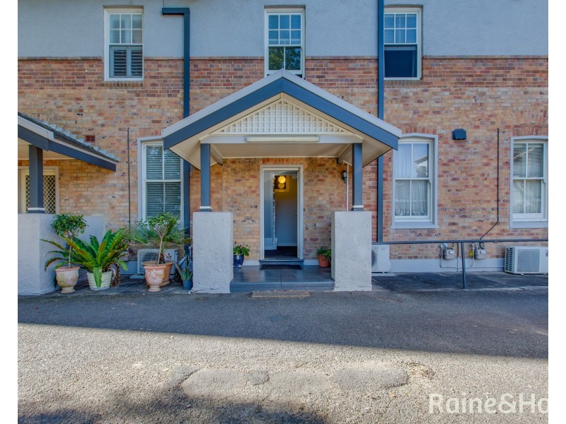 12/530 High Street, Maitland NSW 2320