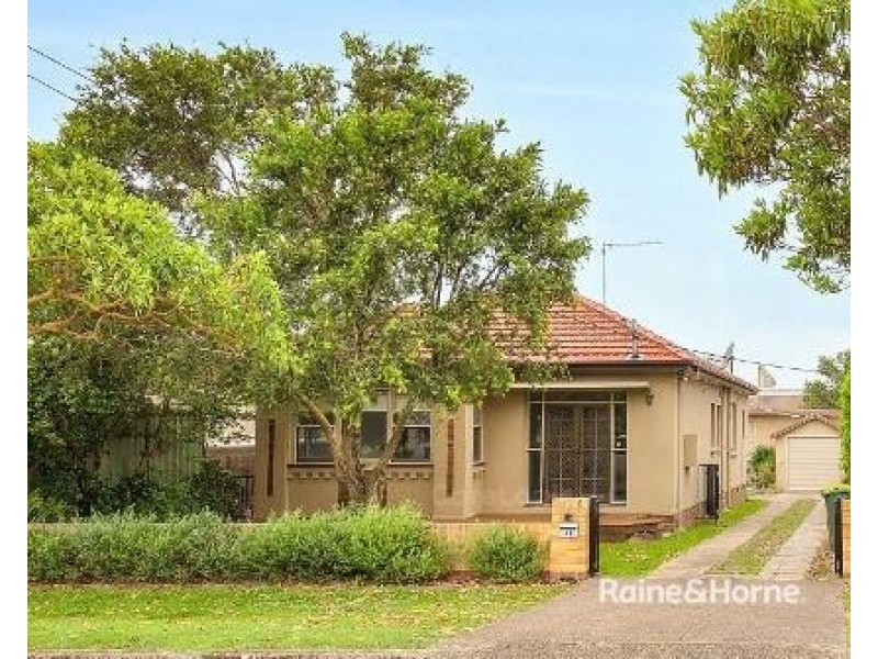 44 Orlando Road, Lambton NSW 2299
