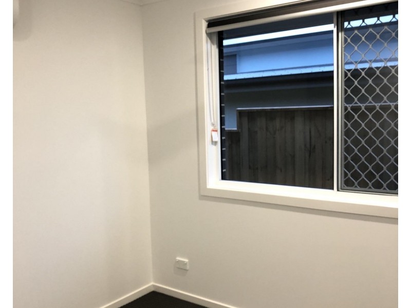 17B Friarbird Ridge, Aberglasslyn NSW 2320