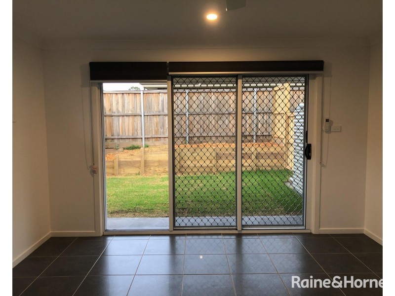 17B Friarbird Ridge, Aberglasslyn NSW 2320