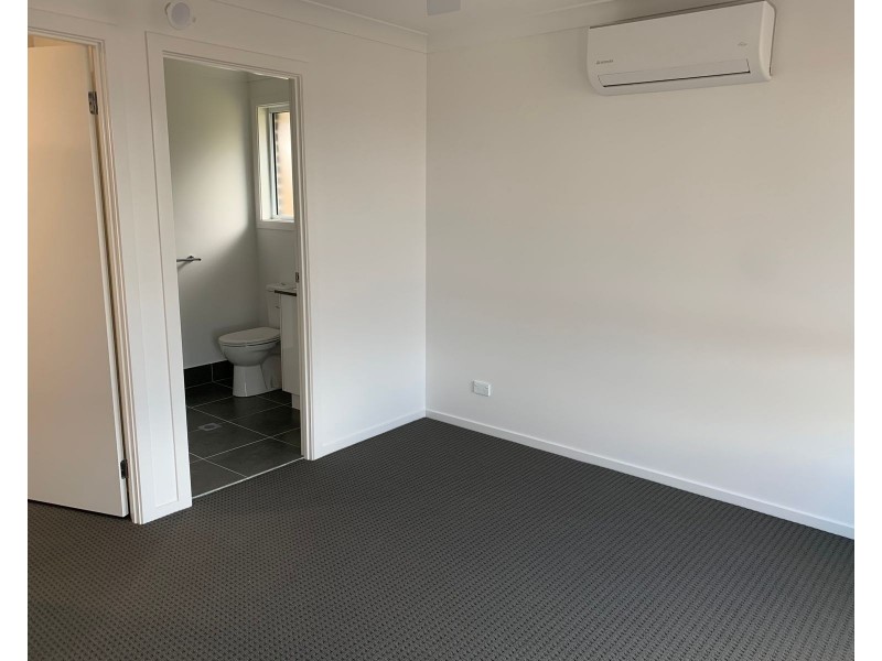 17a Friarbird Ridge, Aberglasslyn NSW 2320