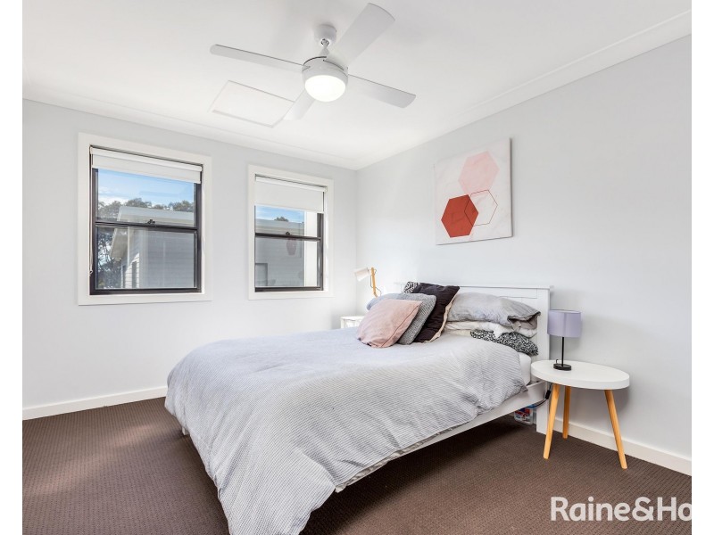 8/25 Mort Street, Shortland NSW 2307