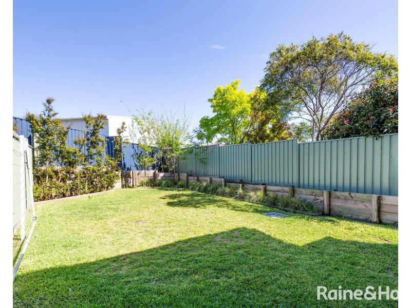 8/25 Mort Street, Shortland NSW 2307
