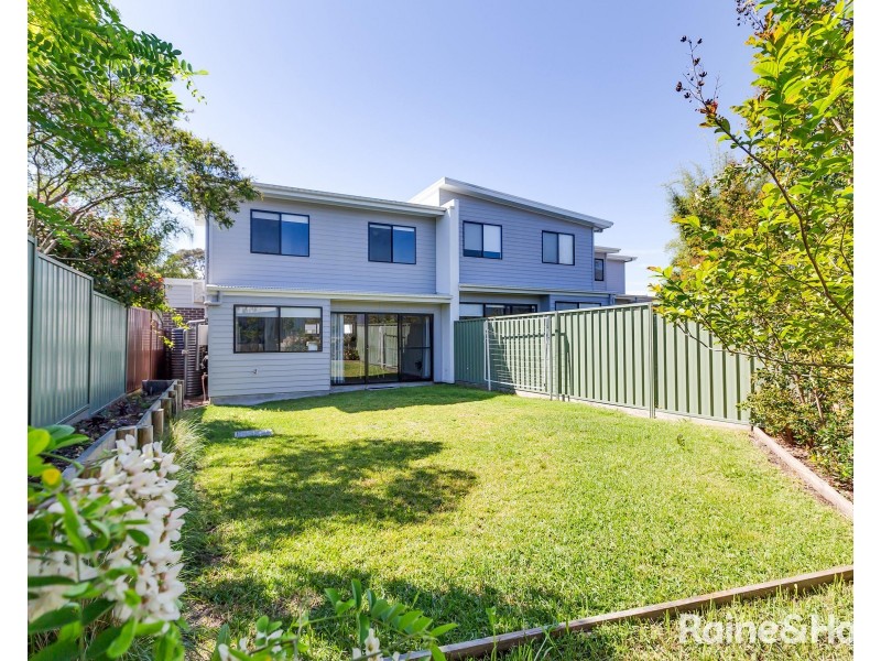 8/25 Mort Street, Shortland NSW 2307
