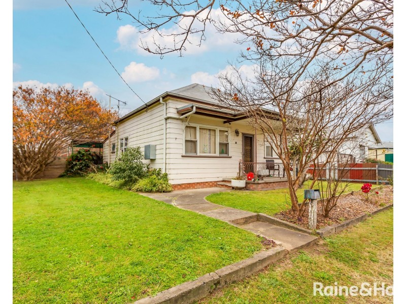 7 Doyle Street, Cessnock NSW 2325