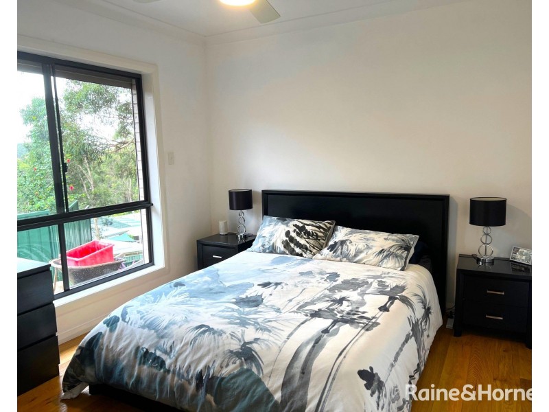 17 Weiss Close, Tingira Heights NSW 2290