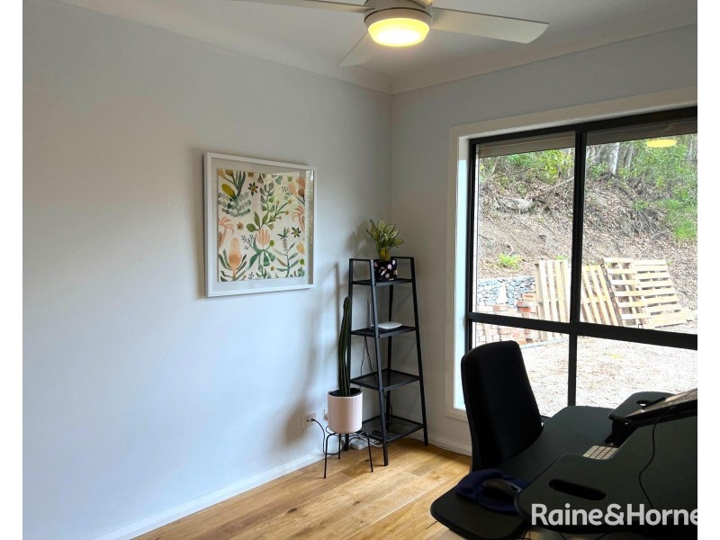 17 Weiss Close, Tingira Heights NSW 2290