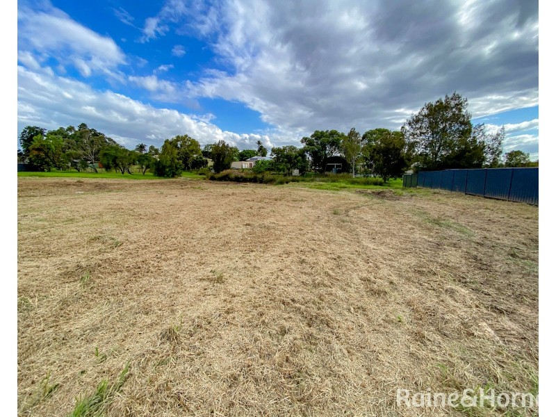14 Dalwood Street, Greta NSW 2334
