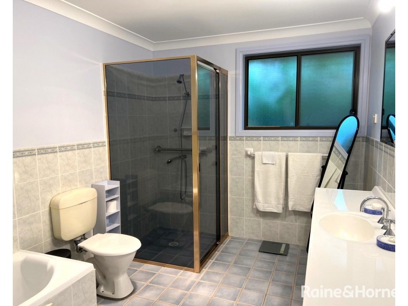 6 Elkin Close, Raworth NSW 2321