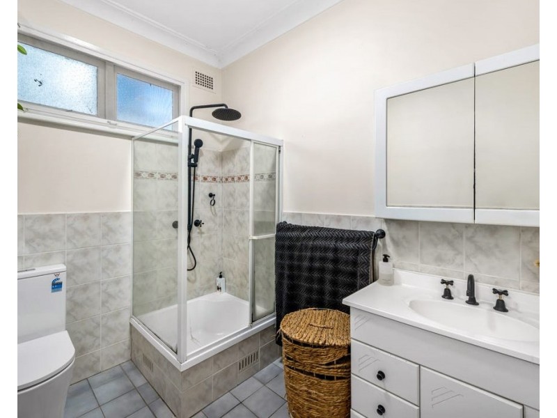 1 Harold Street, Floraville NSW 2280