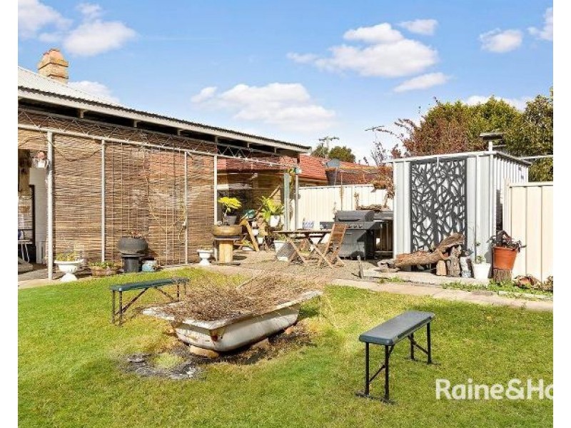 1 Government Road, Cessnock NSW 2325