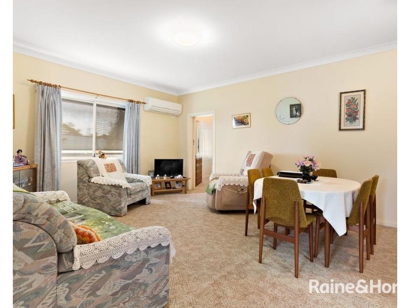 60 Maitland Street, Abermain NSW 2326