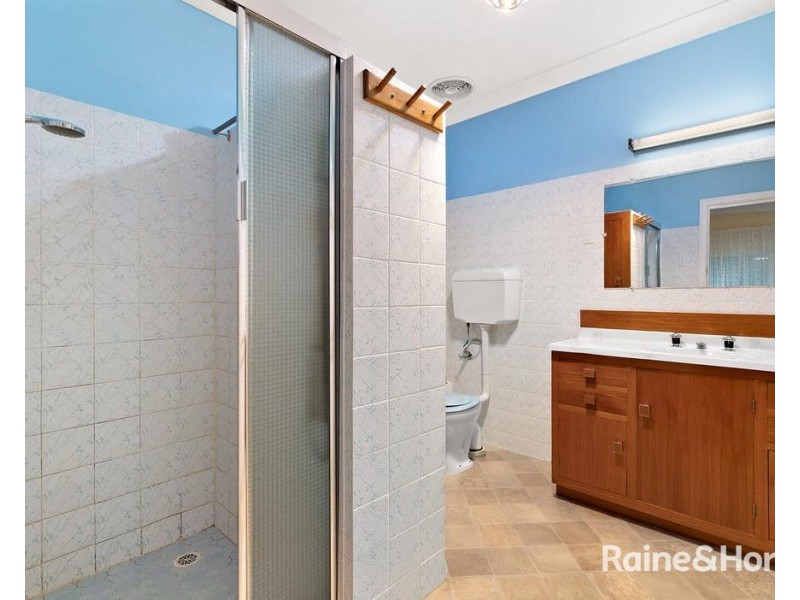 60 Maitland Street, Abermain NSW 2326