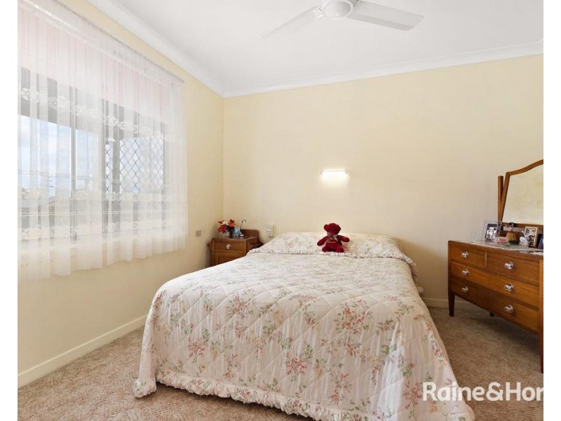 60 Maitland Street, Abermain NSW 2326