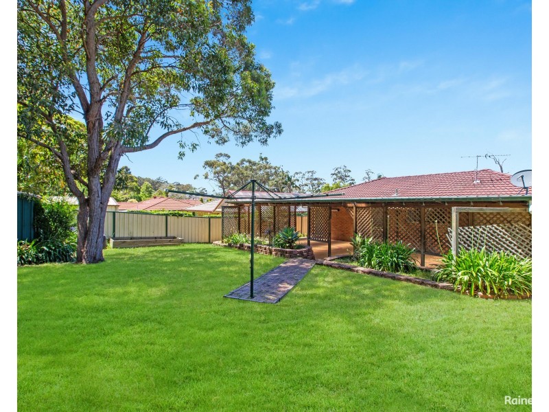 17 Yarran Close, Cameron Park NSW 2285
