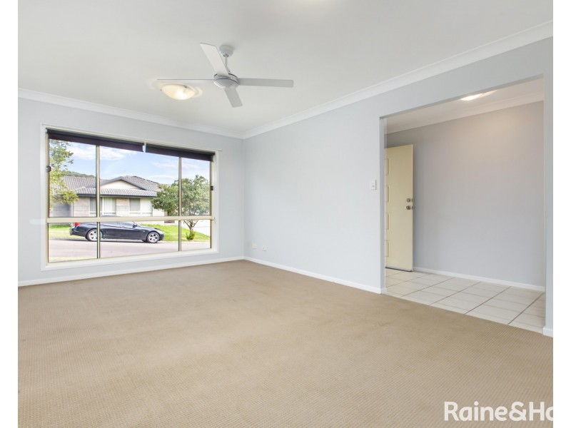 2 Gilmore Street, Cameron Park NSW 2285