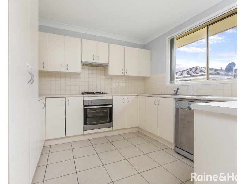 2 Gilmore Street, Cameron Park NSW 2285