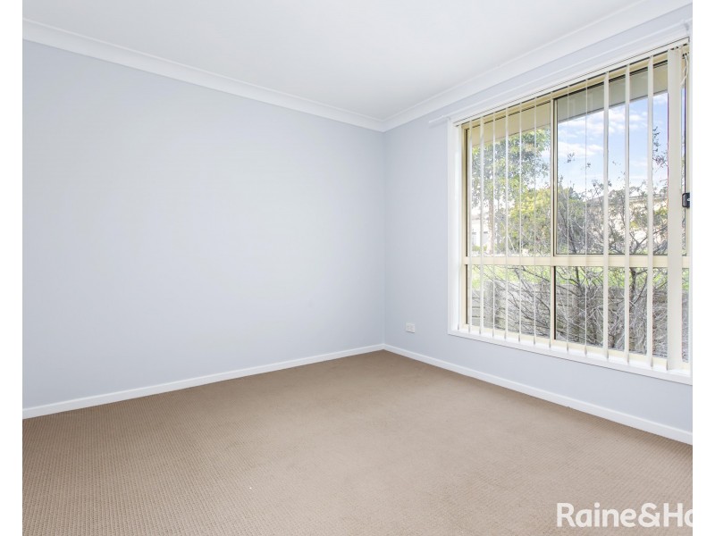 2 Gilmore Street, Cameron Park NSW 2285