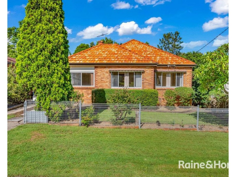 1 Bareena Street, Raymond Terrace NSW 2324