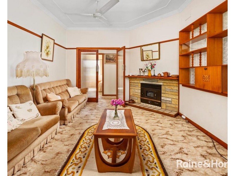 1 Bareena Street, Raymond Terrace NSW 2324