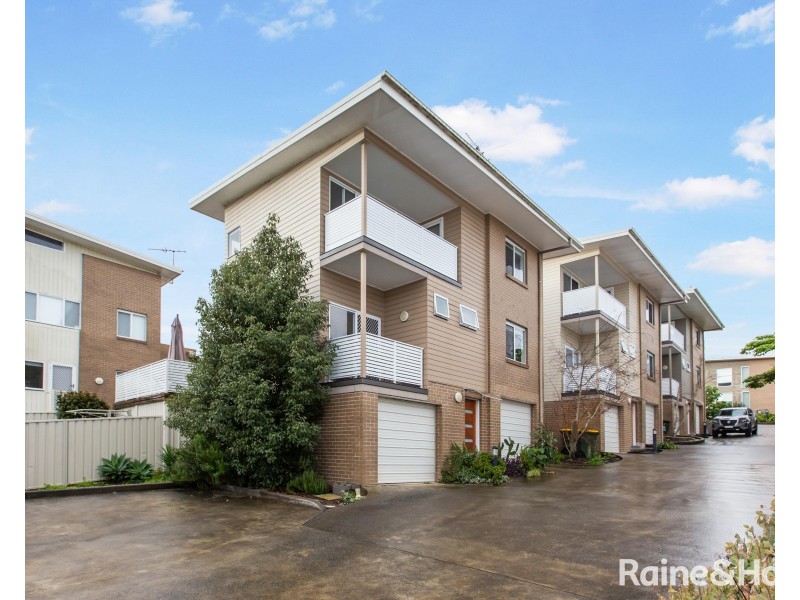 14/4 Crawford Lane, Mount Hutton NSW 2290