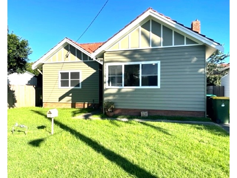 10 Mena Street, Mayfield NSW 2304