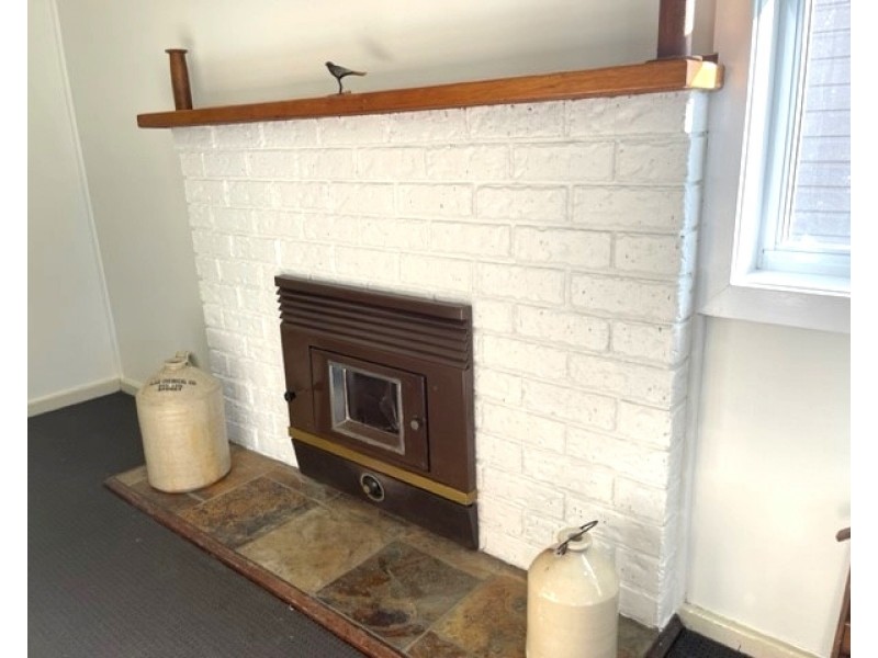 10 Mena Street, Mayfield NSW 2304