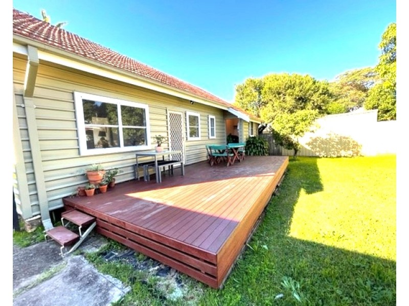 10 Mena Street, Mayfield NSW 2304