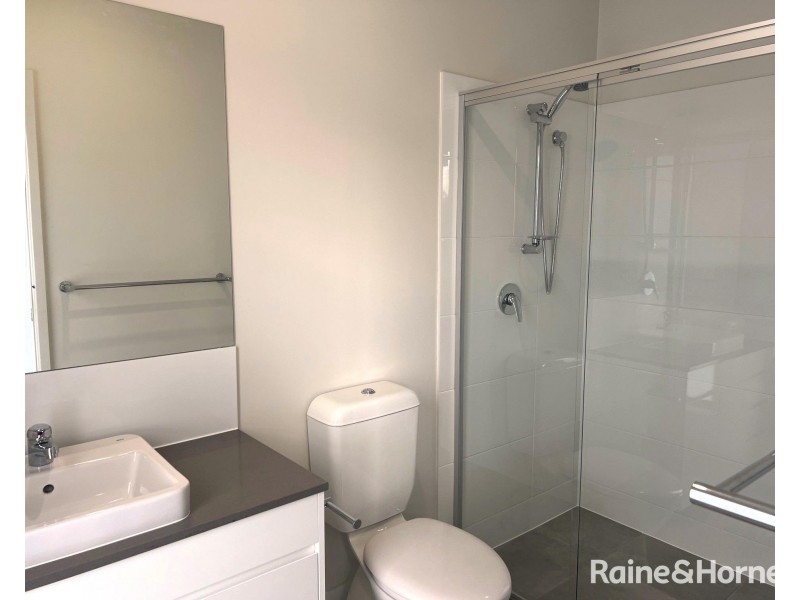 4 Cambrian Place, East Maitland NSW 2323