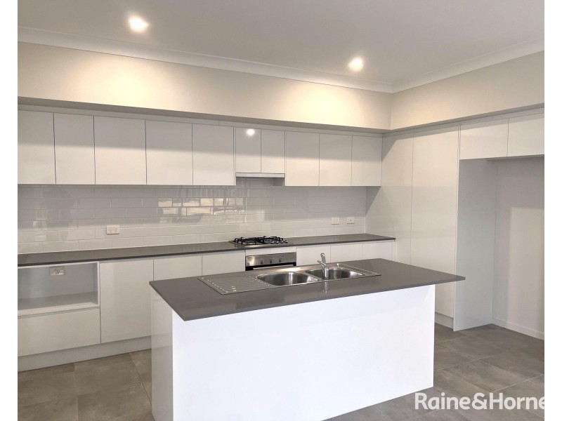 4 Cambrian Place, East Maitland NSW 2323