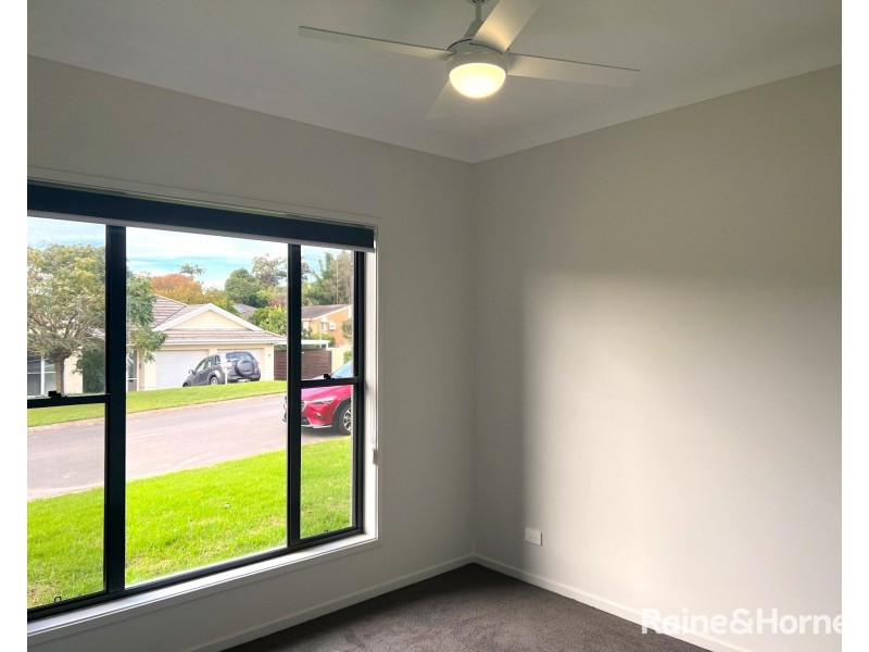 4 Cambrian Place, East Maitland NSW 2323