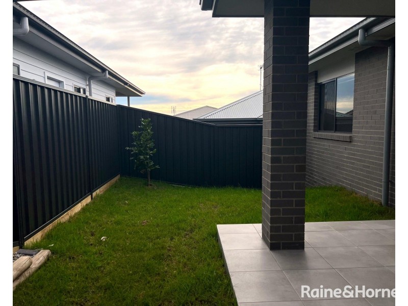 30 David Avenue, East Maitland NSW 2323