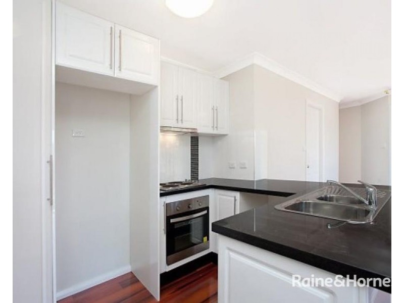 6/24 Queen Street, Rutherford NSW 2320