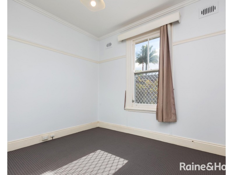 16 York Street, Mayfield NSW 2304