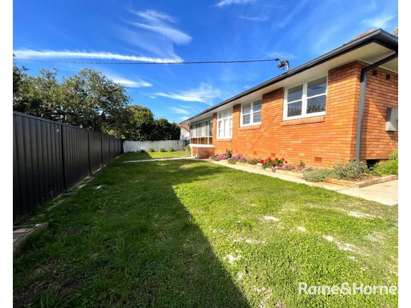 1 Appletree Road, West Wallsend NSW 2286