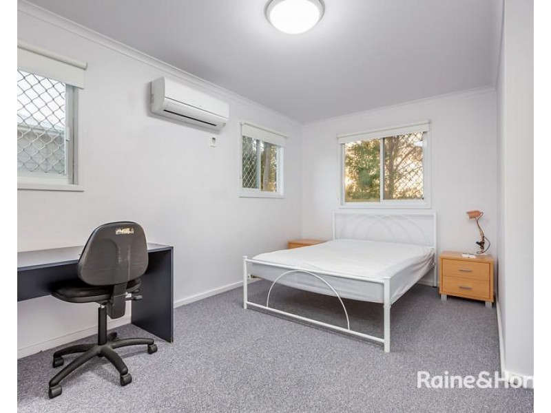 2/135 University Drive, North Lambton NSW 2299