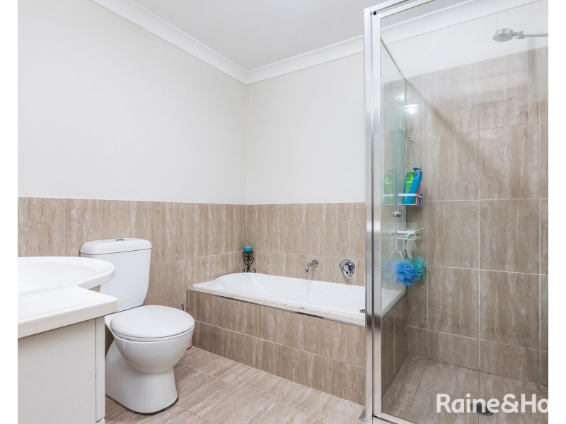 39 Cockatoo Ridge, Aberglasslyn NSW 2320