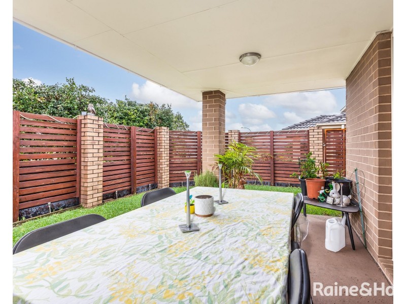 39 Cockatoo Ridge, Aberglasslyn NSW 2320