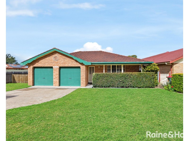 2 Belmore Place, Raymond Terrace NSW 2324