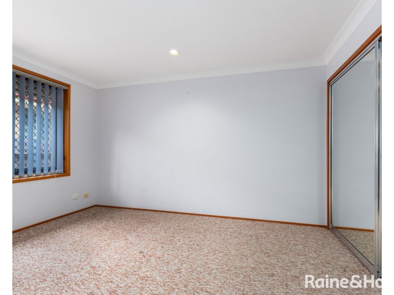 2 Belmore Place, Raymond Terrace NSW 2324