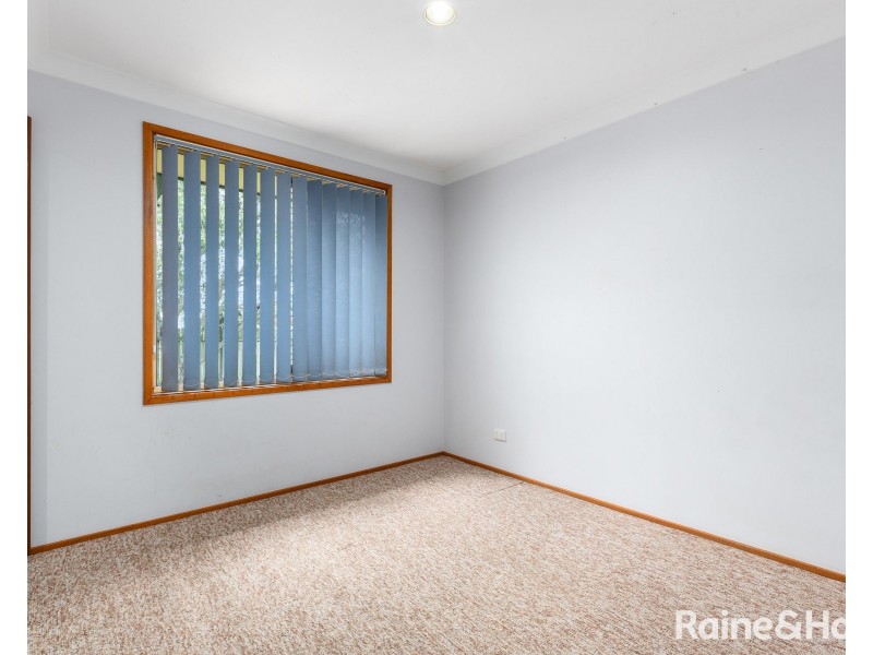2 Belmore Place, Raymond Terrace NSW 2324