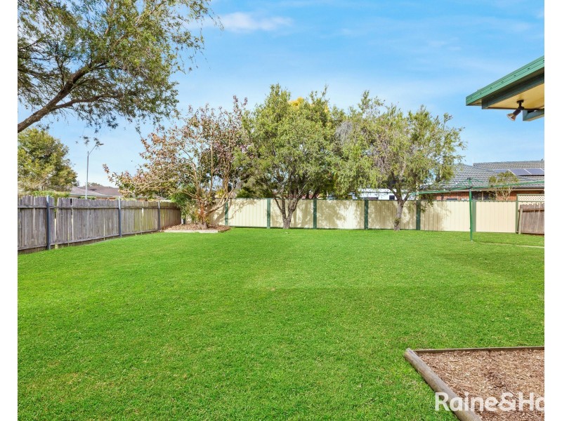 2 Belmore Place, Raymond Terrace NSW 2324