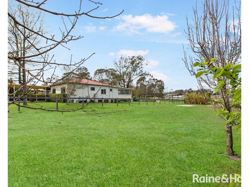 81 Hunter Street, Greta NSW 2334