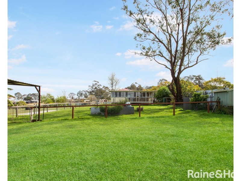 81 Hunter Street, Greta NSW 2334