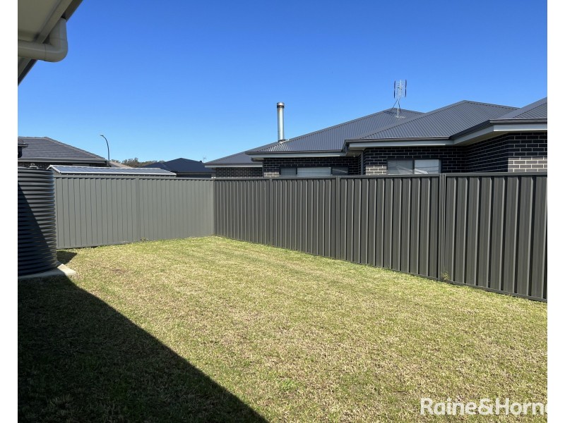 31 Ridgeview Drive, Cliftleigh NSW 2321